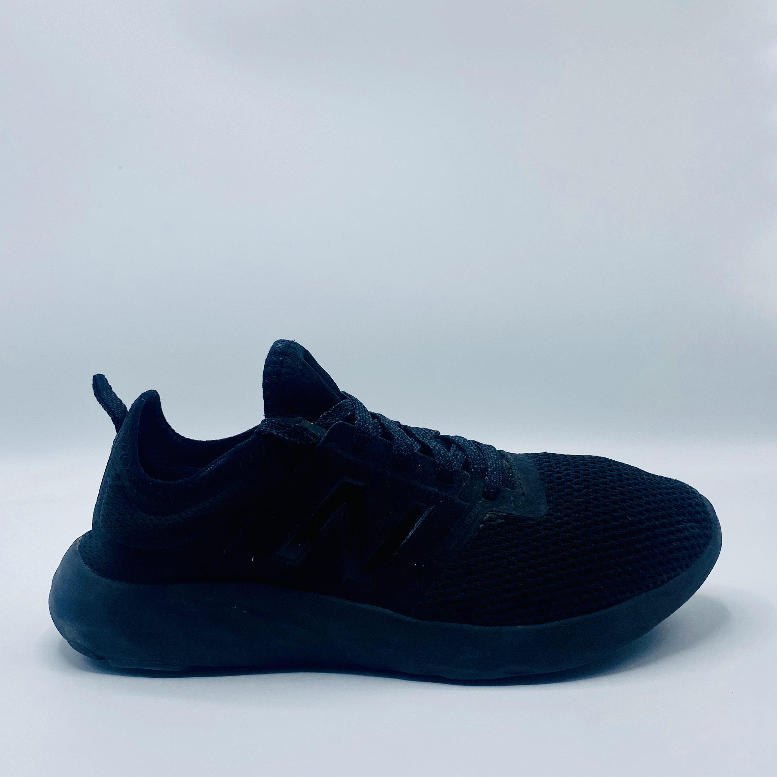 New Balance. Fresh Foam V2